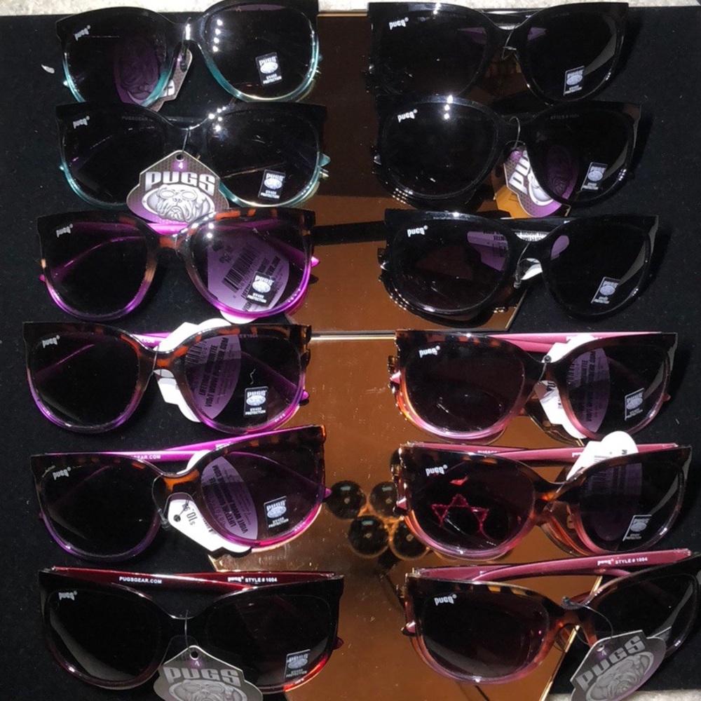 Listing for @rachaelruf
 - 🕶 Adult Sunglasses 🕶